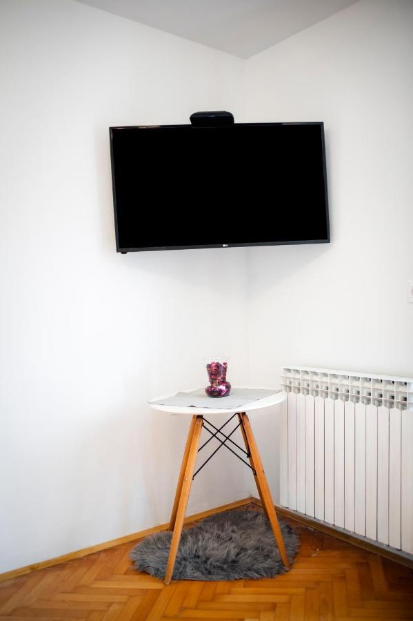 Apartment Biggy 罗维尼 外观 照片